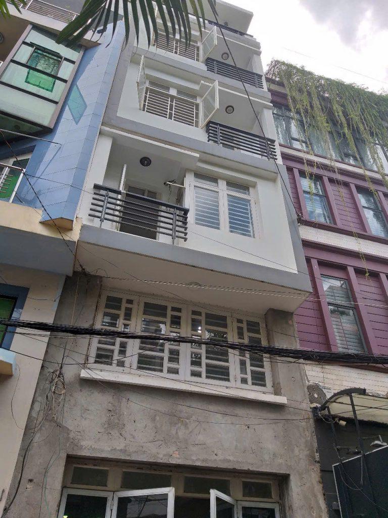 Cải tạo nhà phố quận 10